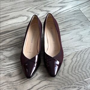 Peter Kaiser Women's Burgundy Pumps size 5, US7.5